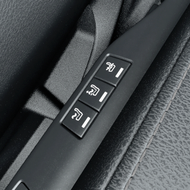 Передние сиденья с функцией массажа